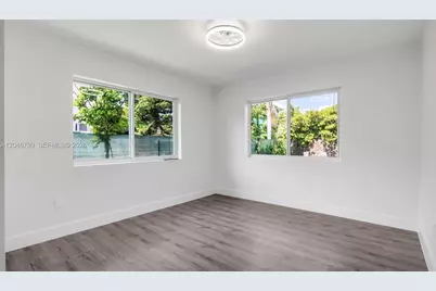 1500 NE 13th Pl, Miami, FL 33139 - Photo 16