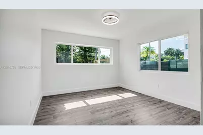 1500 NE 13th Pl, Miami, FL 33139 - Photo 14
