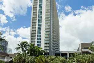 915 NW 1st Ave, Miami, FL 33136 - Photo 2