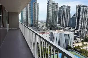 915 NW 1st Ave, Miami, FL 33136 - Photo 10