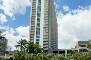 915 NW 1st Ave, Miami, FL 33136 - Photo 2