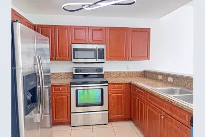 11102 NW 83rd St #203, Doral, FL 33178 - Photo 2