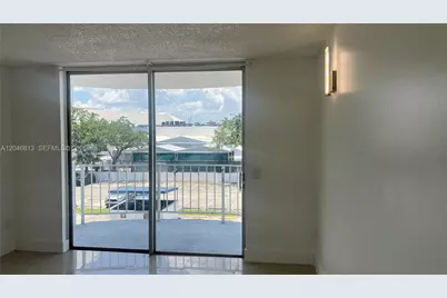 488 NW 165th St Rd #B-309, Miami, FL 33169 - Photo 2