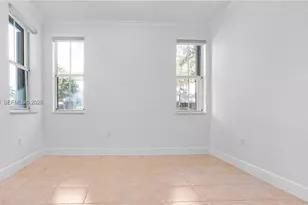 10863 NW 85th St, Doral, FL 33178 - Photo 30