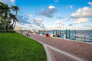 2000 Towerside Terrace, Miami, FL 33138 - Photo 48