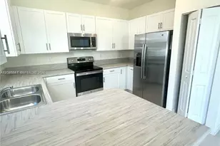 3338 W 112th St, Hialeah, FL 33018 - Photo 14