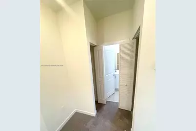 3338 W 112th St, Hialeah, FL 33018 - Photo 28
