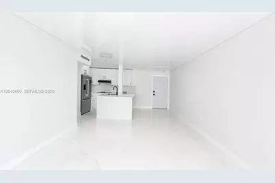 9682 Fontainebleau Blvd #203, Miami, FL 33172 - Photo 4