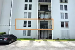 9682 Fontainebleau Blvd, Miami, FL 33172 - Photo 38