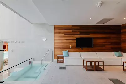 20 NE 11th St #4907A, Miami, FL 33132 - Photo 16