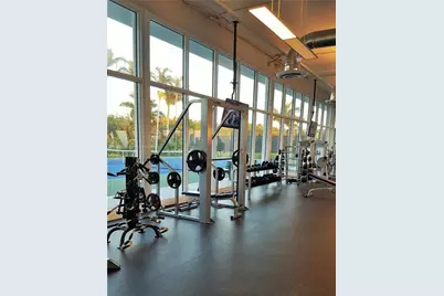 14951 Royal Oaks Ln #1105, North Miami, FL 33181 - Photo 4