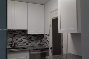 2990 NE 16th Ave, Oakland Park, FL 33334 - Photo 2