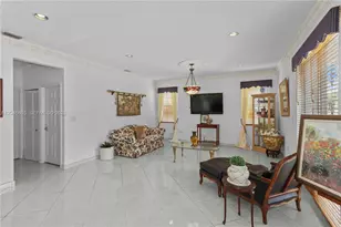 16048 NW 82nd Pl, Miami Lakes, FL 33016 - Photo 32
