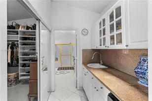 16048 NW 82nd Pl, Miami Lakes, FL 33016 - Photo 24