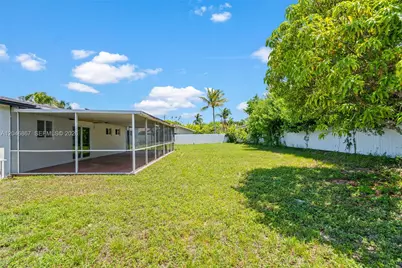 16700 SW 102nd Pl, Miami, FL 33157 - Photo 24