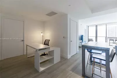 121 NE 34th St #2706, Miami, FL 33137 - Photo 10