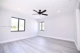 2315 SW 22nd Ave, Delray Beach, FL 33445 - Photo 8