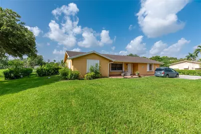 13450 SW 26th St, Davie, FL 33325 - Photo 6
