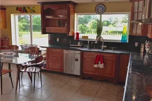 13450 SW 26th St, Davie, FL 33325 - Photo 4