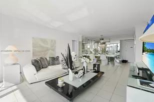 20301 W Country Club Dr, Aventura, FL 33180 - Photo 4