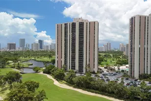 20301 W Country Club Dr, Aventura, FL 33180 - Photo 18