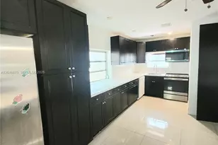 1132 Moffett St, Hallandale Beach, FL 33009 - Photo 10