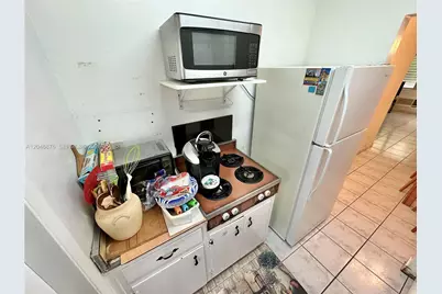 8132 Harding Ave #6, Miami Beach, FL 33141 - Photo 8