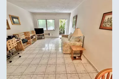8132 Harding Ave #6, Miami Beach, FL 33141 - Photo 14