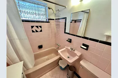 8132 Harding Ave #6, Miami Beach, FL 33141 - Photo 12