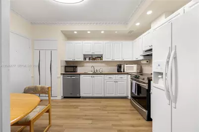 1601 S Ocean Dr #105, Hollywood, FL 33019 - Photo 6