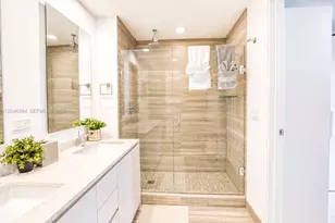 1010 Brickell Ave, Miami, FL 33131 - Photo 12