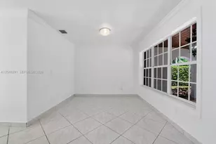 9260 SW 56th St, Miami, FL 33165 - Photo 20