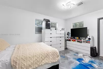3430 NW 43rd Ave, Lauderdale Lakes, FL 33319 - Photo 6