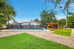 3430 NW 43rd Ave, Lauderdale Lakes, FL 33319 - Photo 16