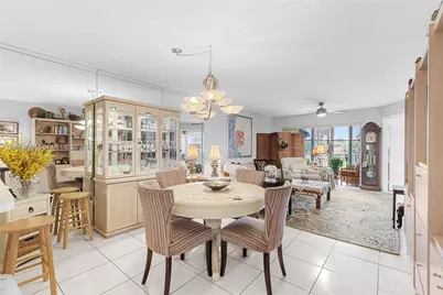 10160 NW 24th Pl #210, Sunrise, FL 33322 - Photo 8