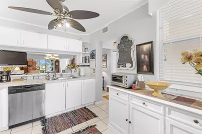 10160 NW 24th Pl #210, Sunrise, FL 33322 - Photo 4