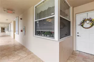 10160 NW 24th Pl, Sunrise, FL 33322 - Photo 28