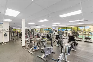 10160 NW 24th Pl, Sunrise, FL 33322 - Photo 36