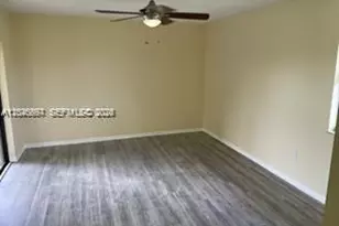 461 Ives Dairy Rd, Miami, FL 33179 - Photo 10