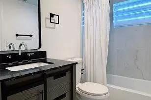 716 Michigan Ave, Miami Beach, FL 33139 - Photo 8