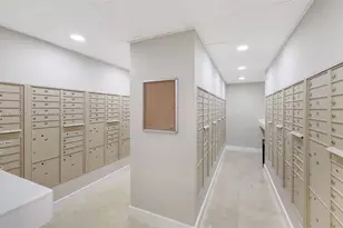 5005 Collins Ave, Miami Beach, FL 33140 - Photo 56