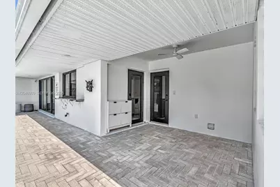 19225 NE 18th Ave, Miami, FL 33179 - Photo 42
