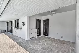 19225 NE 18th Ave, Miami, FL 33179 - Photo 42