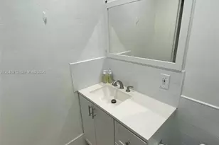 1212 NW 11th Ct, Fort Lauderdale, FL 33311 - Photo 6