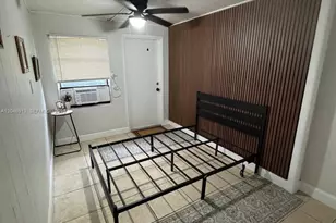 1212 NW 11th Ct, Fort Lauderdale, FL 33311 - Photo 2