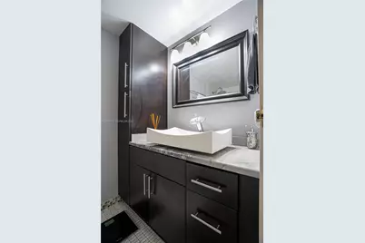 601 Three Islands Blvd #117, Hallandale Beach, FL 33009 - Photo 16