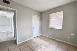 1801 NE 50th St, Pompano Beach, FL 33064 - Photo 14