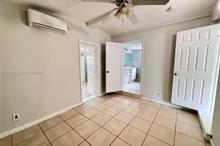 1801 NE 50th St, Pompano Beach, FL 33064 - Photo 8