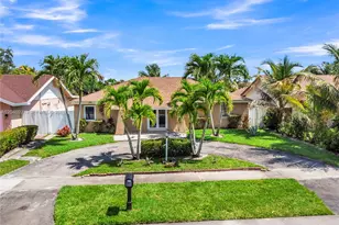 7421 SW 14th Ct, North Lauderdale, FL 33068 - Photo 2