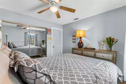 7421 SW 14th Ct, North Lauderdale, FL 33068 - Photo 12
